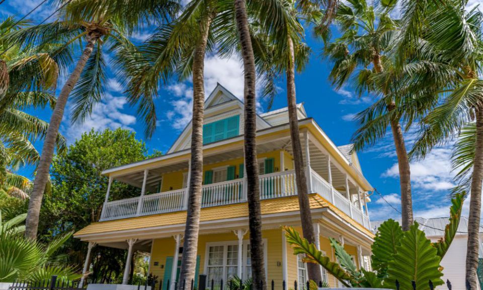 Things Millennials Should Know Before Buying a Vacation Home